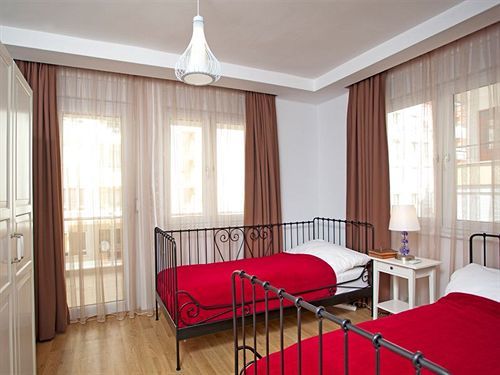 Hotel de apartamente The & 3*